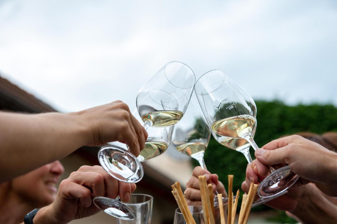 Weingut Breitenfelder Retz Esterno foto