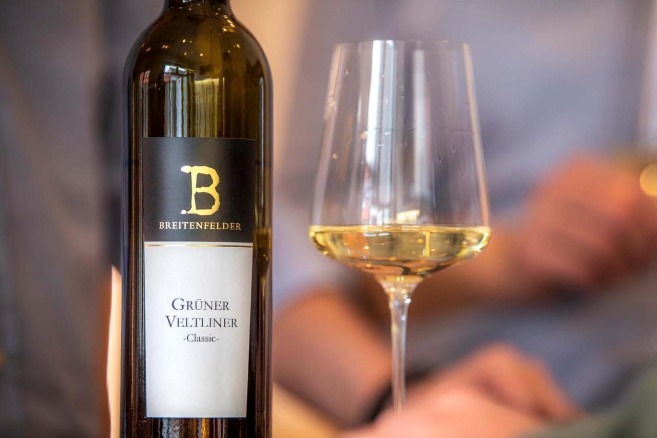 Weingut Breitenfelder Retz Esterno foto
